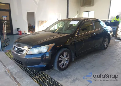 2009 Honda Accord 2.4 Lx-P z USA, uszkodzony, nr VIN 1HGCP26419A121739